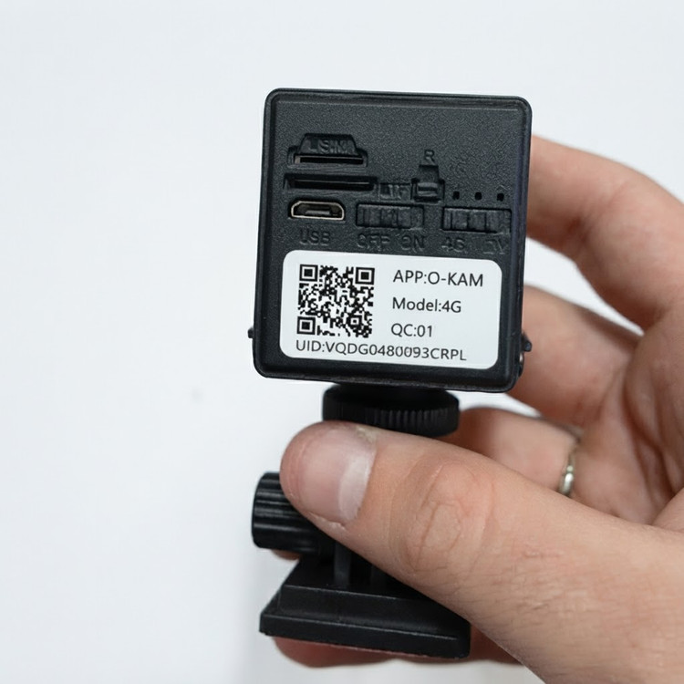دوربین مکعبی سیمکارتی کوچک شارژِی مموری خور 4g دیددرشب شنودصدای محیط